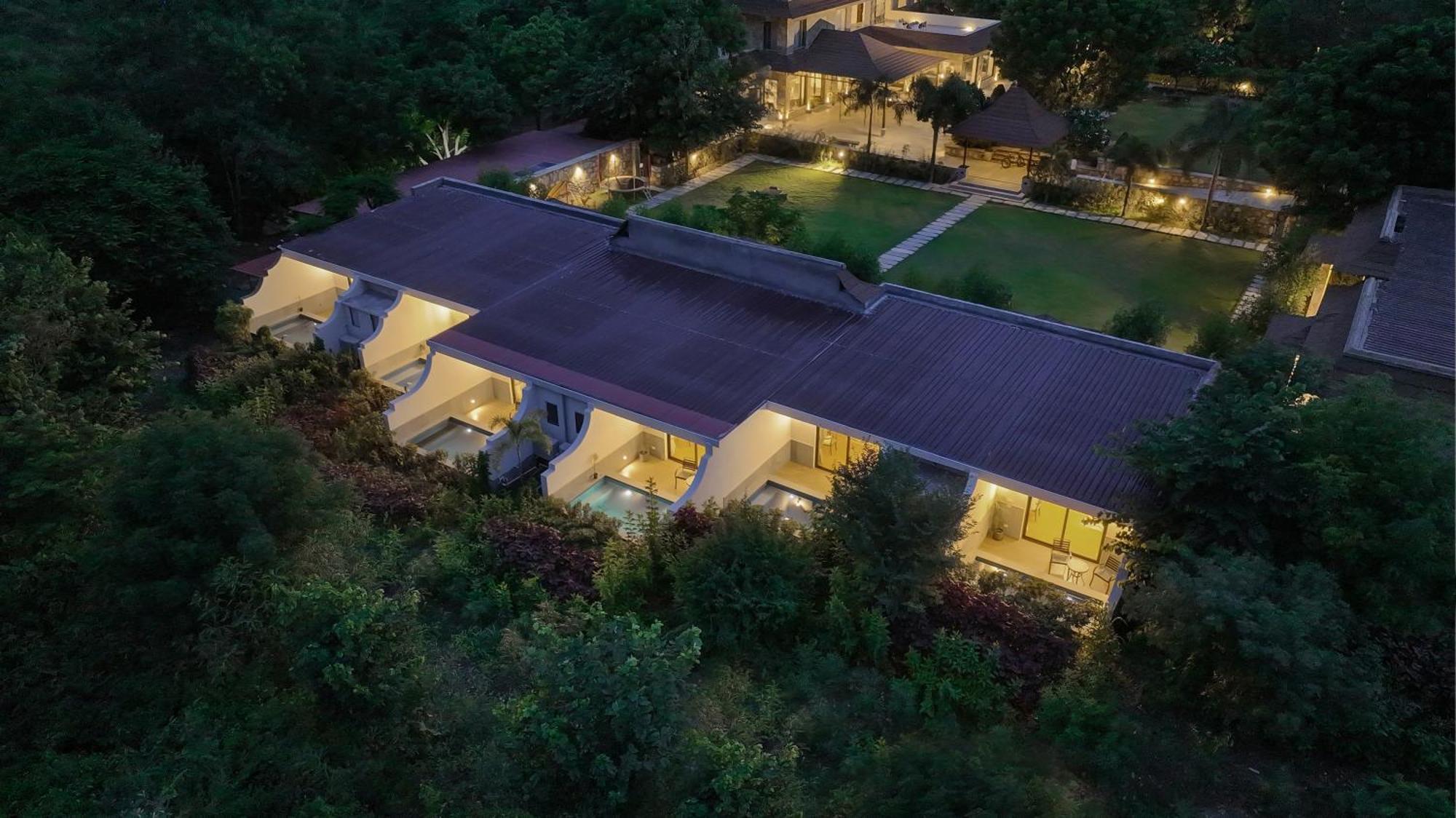 Anandam - A Luxury Resort In Udaipur Exterior foto