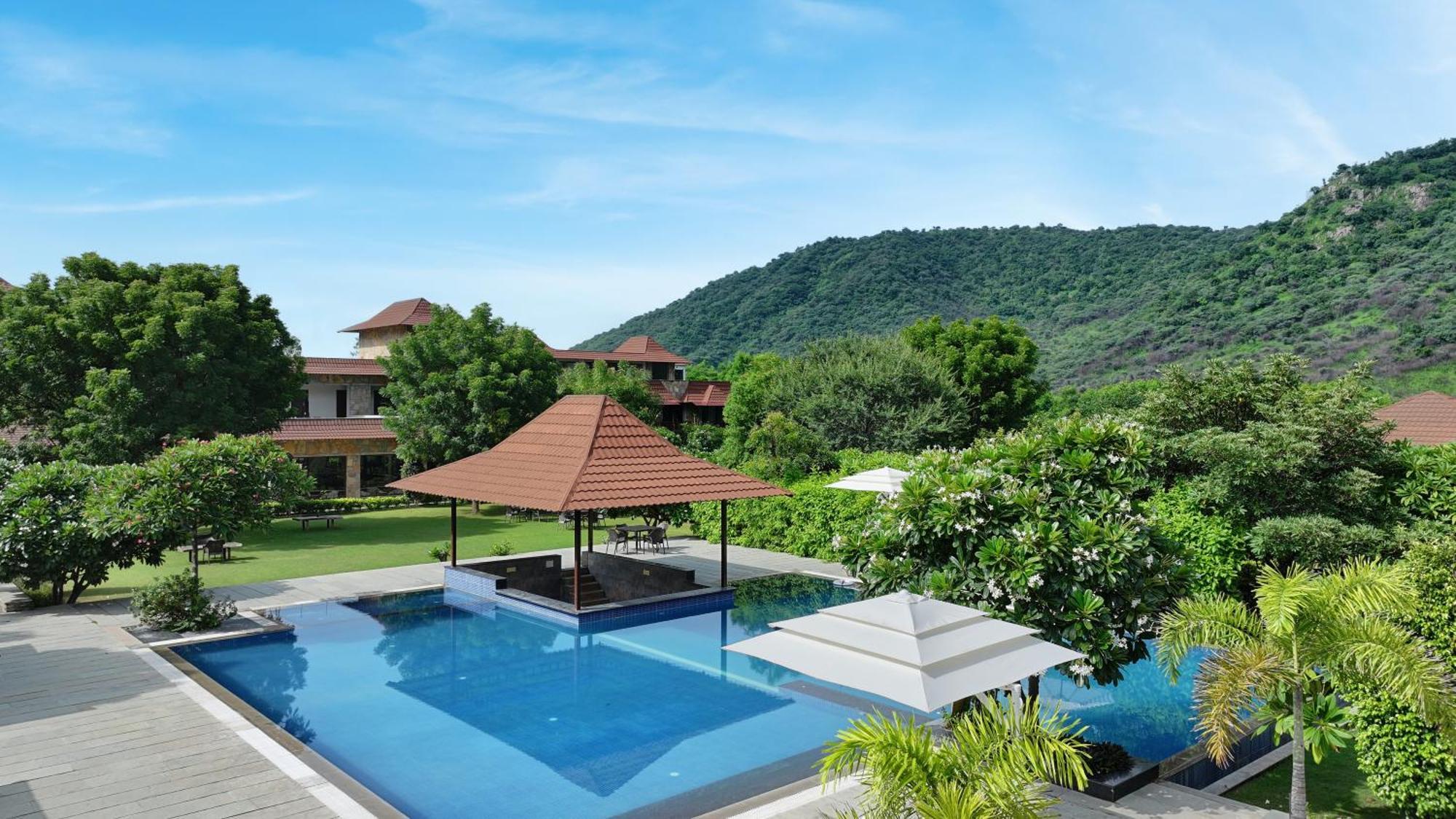 Anandam - A Luxury Resort In Udaipur Exterior foto