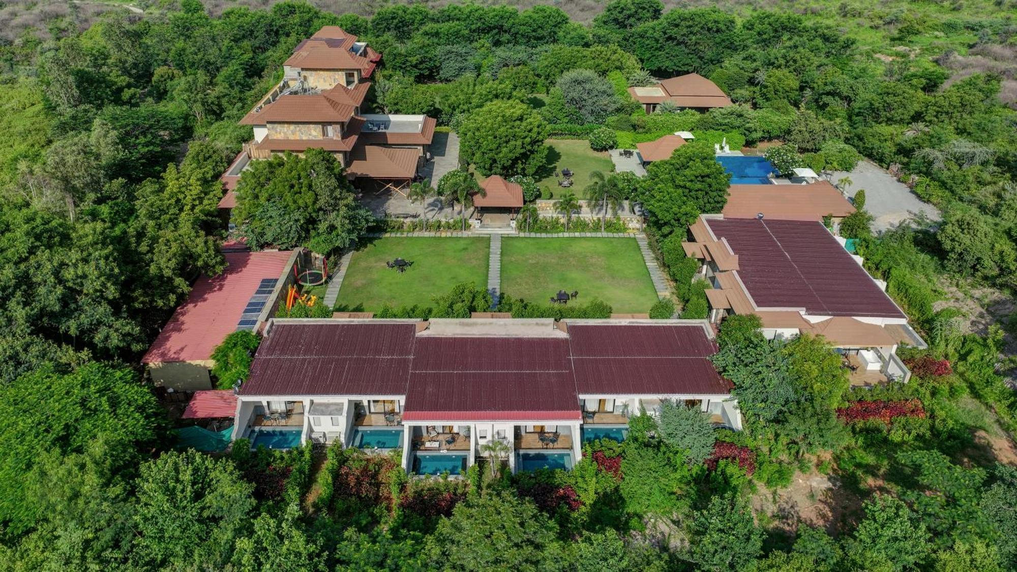 Anandam - A Luxury Resort In Udaipur Exterior foto